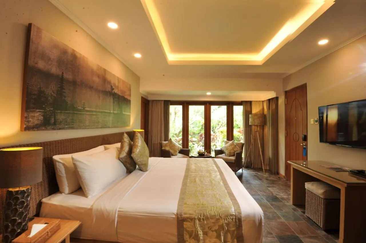 Puri Raja Hotel Legian  4*, Legian (Bali)