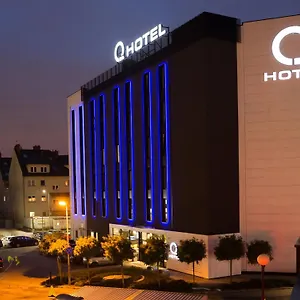 *** Hotel Q Pologne