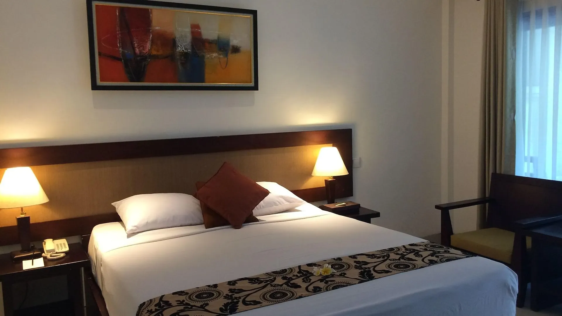 Puri Raja Hotel Legian  4*, Legian (Bali)
