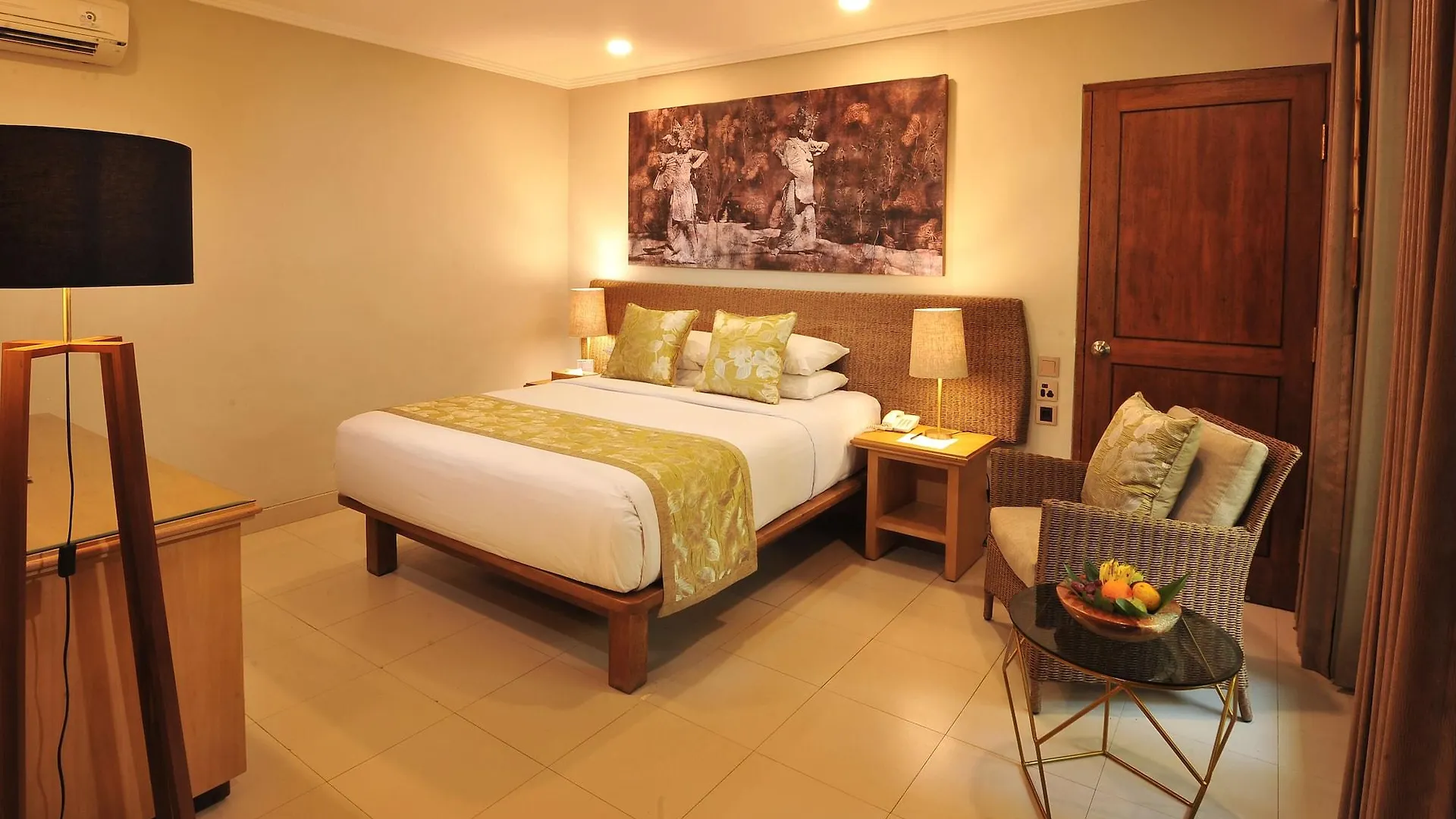 Puri Raja Hotel Legian