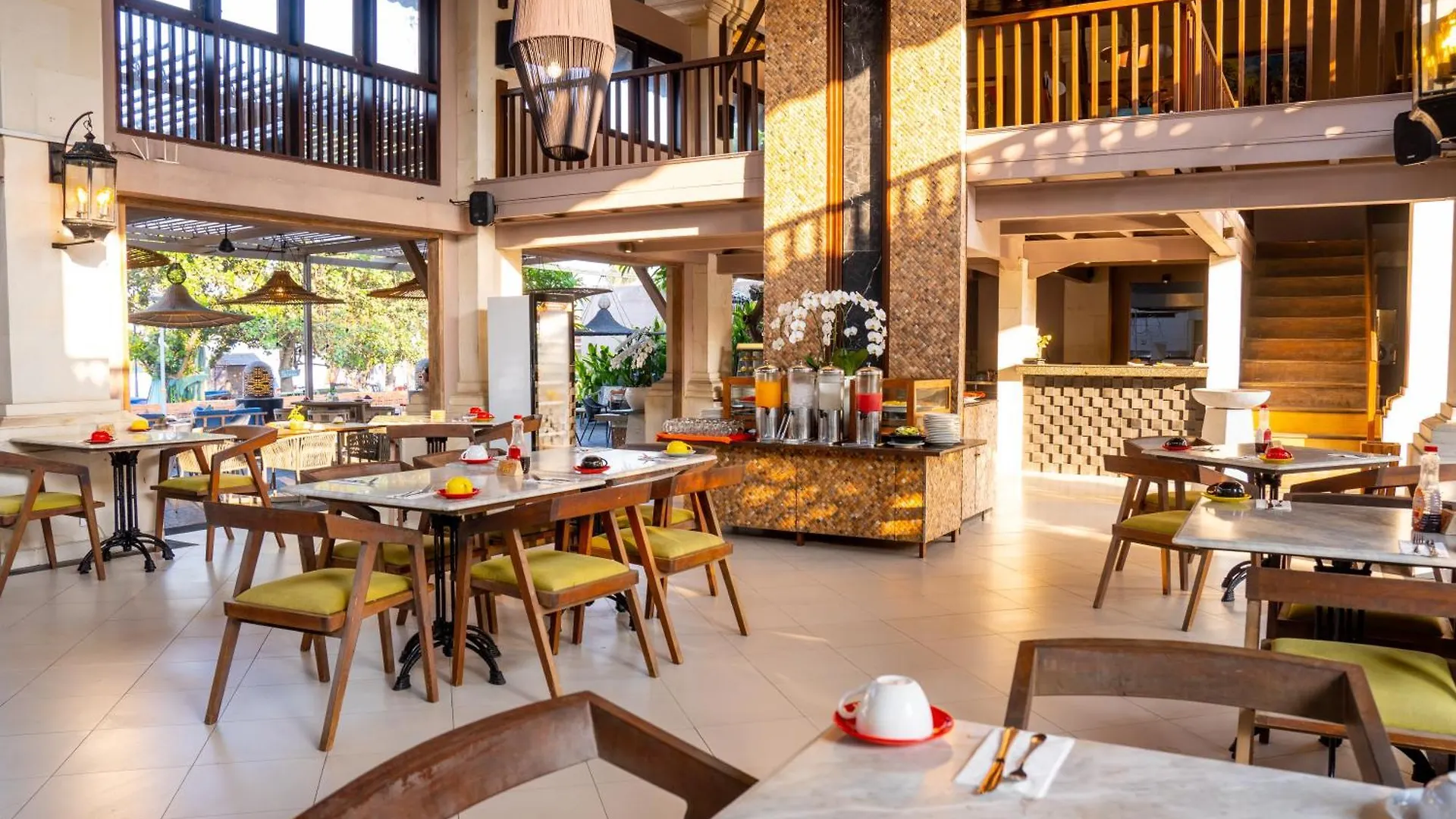 Puri Raja Hotel Legian  4*, Legian (Bali) Indonesia